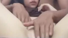 PACAR Hijab Ngangkang Dikocok Cowonya